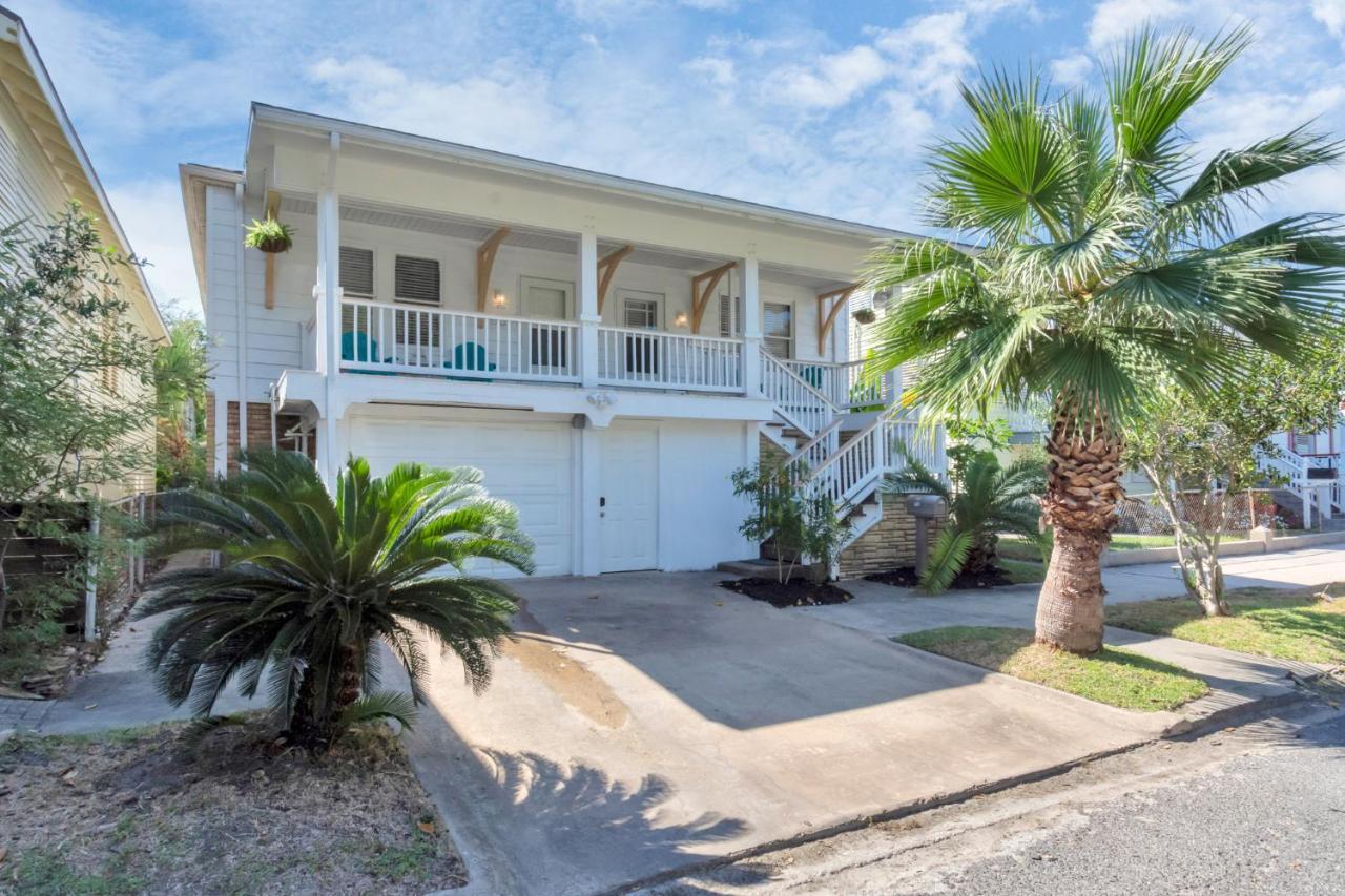 2 Kitchens,2 Living Rooms,4 Bedrooms-Close To All! Galveston Zewnętrze zdjęcie