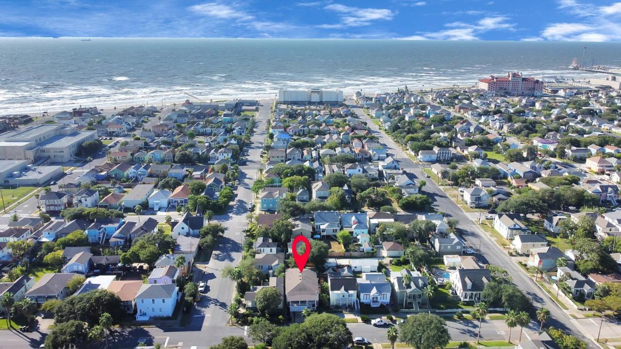 2 Kitchens,2 Living Rooms,4 Bedrooms-Close To All! Galveston Zewnętrze zdjęcie