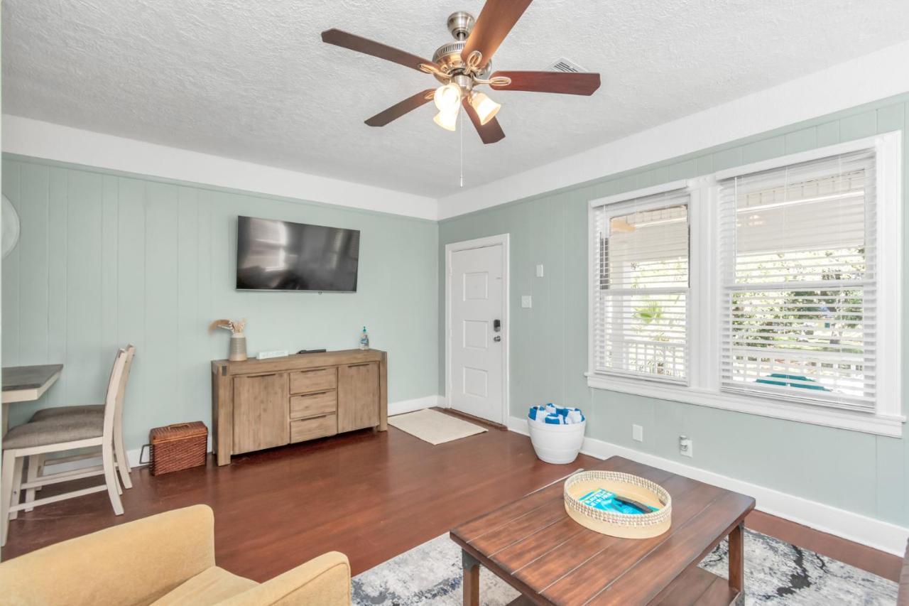 2 Kitchens,2 Living Rooms,4 Bedrooms-Close To All! Galveston Zewnętrze zdjęcie